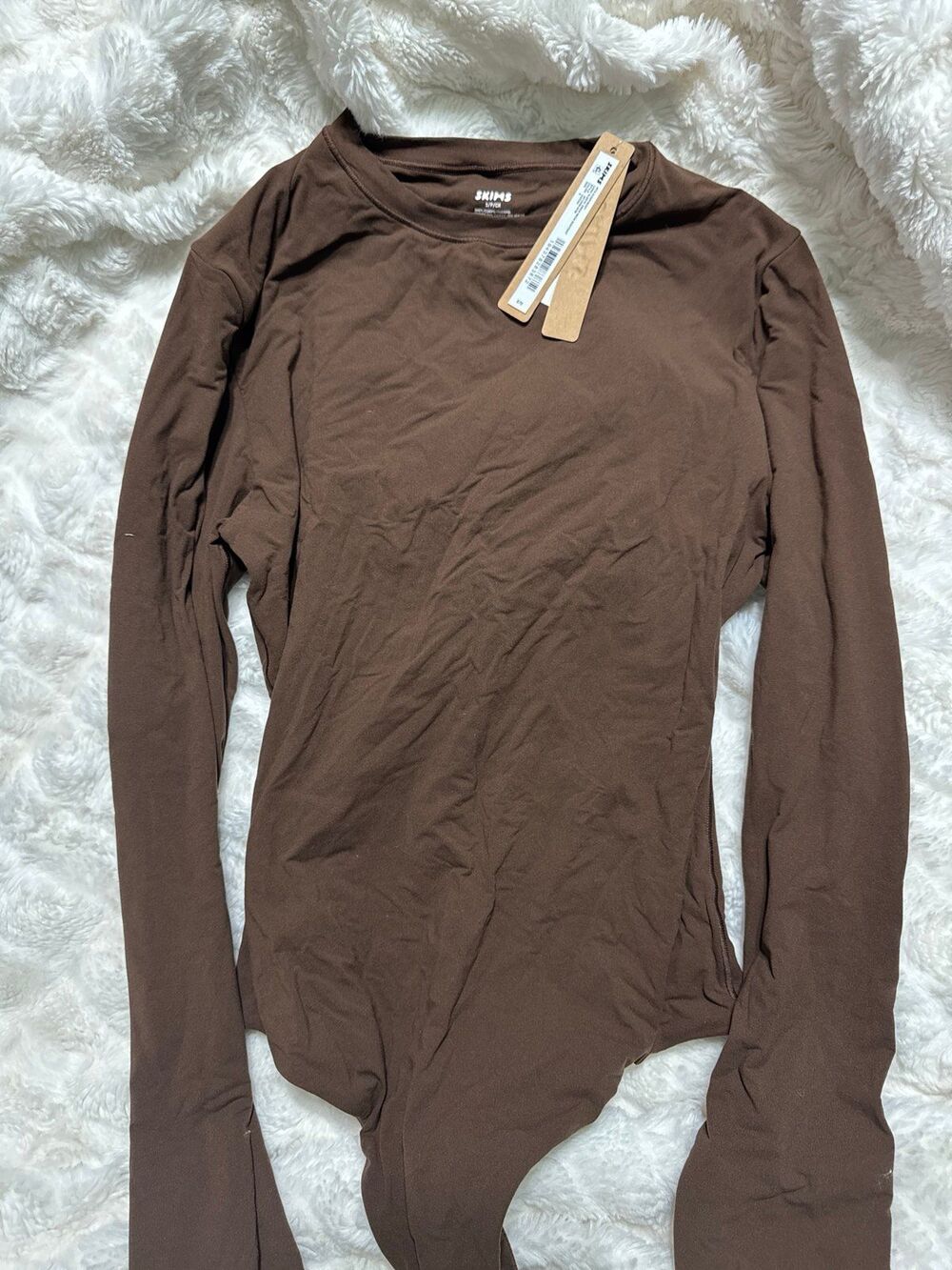 Skims Fits Everybody Long Sleeve Bodysuit - Picture 6 of 7